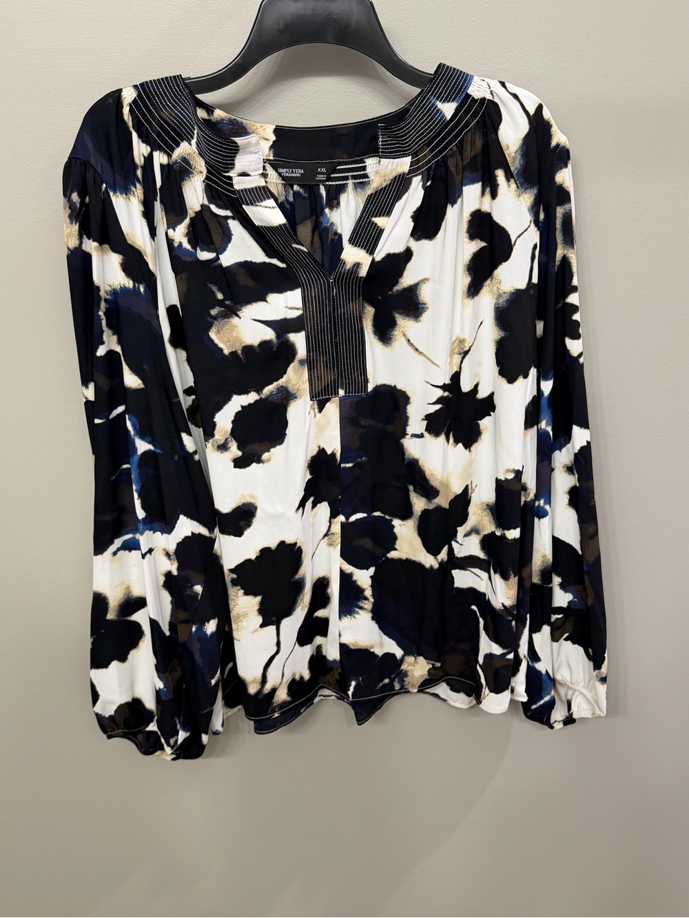 Simply Vera Vera Wang Black, White & Cream Floral-Print Long-Sleeve Blouse